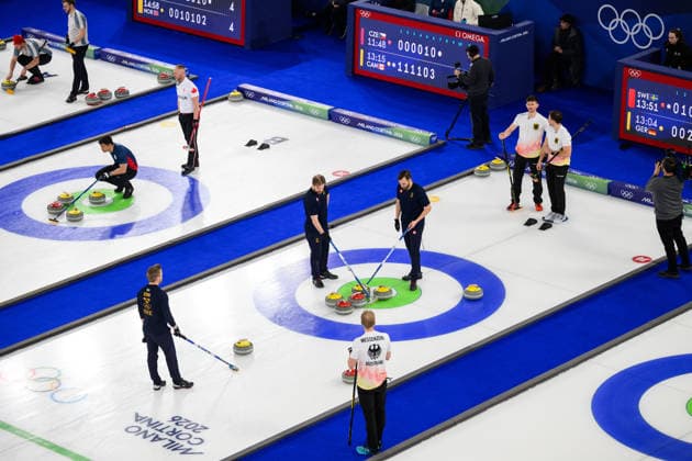 260216 Niklas Edin, Rasmus Wrana and Oskar Eriksson of Sweden compete in a men s round robin curling match between Sweden and Germany during day 10 of the 2026 Winter Olympics on February 16, 2026 in Cortina. Photo: Jon Olav Nesvold BILDBYRAN COP 217 JE0122 curling Olympic Games, Olympische Spiele, Olympia, OS olympics winter olympics os ol olympiska spel vinter-os olympiske leker milano cortina 2026 milan cortina 2026 milano cortina 2026 olympic games milano cortina 2026 winter olympic games milano cortina-os milano cortina-ol vinter-ol 10 bbeng sverige *** 260216 Niklas Edin, Rasmus Wrana and Oskar Eriksson of Sweden compete in a men s round robin curling match between Sweden and Germany during day 10 of the 2026 Winter Olympics on February 16, 2026 in Cortina Photo Jon Olav Nesvold BILDBYRAN COP 217 JE0122 curling olympic games olympics winter olympics os ol olympiska spel vinter os olympiske leker milano cortina 2026 milan cortina 2026 milano cortina 2026 olympic games milano cortina 2026 winter olympic games milano cortina os milano cortina ol vinter ol 10 bbeng sverige  Copyright: JONxOLAVxNESVOLD BB260216JE016
