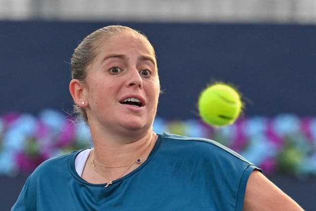 2026 Dubai Duty Free Tennis Championship DUBAI, UNITED ARAB EMIRATES - FEBRUARY 16: Jelena Ostapenko of Latvia competes against Anna Kalinskaya (not seen) in the women s singles match of the Dubai Duty Free Tennis Championship at the Dubai Duty Tennis Stadium in Dubai, United Arab Emirates, on February 16, 2026. Waleed Zein Anadolu Dubai United Arab Emirates. Editorial use only. Please get in touch for any other usage.  Copyright: x2026xAnadoluxWaleedxZeinx