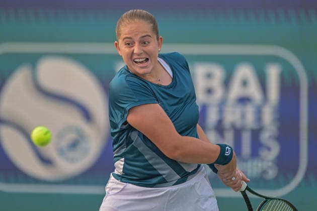 2026 Dubai Duty Free Tennis Championship DUBAI, UNITED ARAB EMIRATES - FEBRUARY 16: Jelena Ostapenko of Latvia competes against Anna Kalinskaya (not seen) in the women s singles match of the Dubai Duty Free Tennis Championship at the Dubai Duty Tennis Stadium in Dubai, United Arab Emirates, on February 16, 2026. Waleed Zein Anadolu Dubai United Arab Emirates. Editorial use only. Please get in touch for any other usage.  Copyright: x2026xAnadoluxWaleedxZeinx