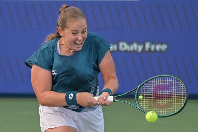 2026 Dubai Duty Free Tennis Championship DUBAI, UNITED ARAB EMIRATES - FEBRUARY 16: Jelena Ostapenko of Latvia competes against Anna Kalinskaya (not seen) in the women s singles match of the Dubai Duty Free Tennis Championship at the Dubai Duty Tennis Stadium in Dubai, United Arab Emirates, on February 16, 2026. Waleed Zein Anadolu Dubai United Arab Emirates. Editorial use only. Please get in touch for any other usage.  Copyright: x2026xAnadoluxWaleedxZeinx