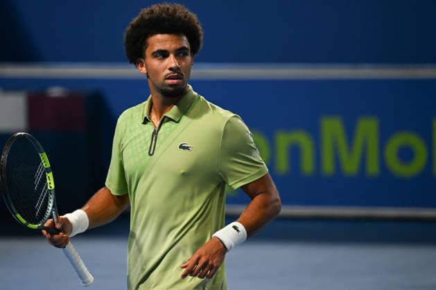 Qatar ExxonMobil Open 2026 - Day One DOHA, QATAR FEBRUARY 16: Arthur Fils of France competes against Kamil Majchrzak of Poland during a singles match at the Qatar ExxonMobil Open at the Khalifa International Tennis and Squash Complex on February 16, 2026 in Doha, Qatar. Doha Qatar  Copyright: xArturxWidakx originalFilename:widak-qatarexx260216_npzfH.jpg