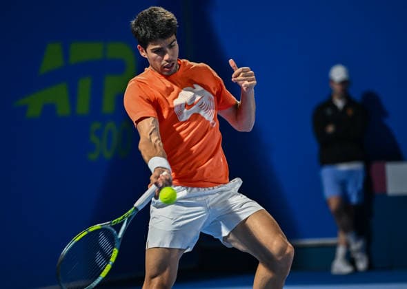 Carlos Alcaraz Practice Session in Doha, Qatar -16 FEB 2026. Carlos Alcaraz of Spain seen during Day One practice of the ATP, Tennis Herren men’s Qatar Exxon Mobil Open 2026 at the Khalifa International Tennis Complex. ?? Doha Qatar Copyright: xNoushadxVariyattiyakkalx xSOPAxImagesx NVRITYAKAL3-007
