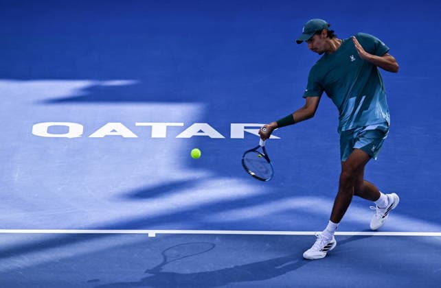 February 16, 2026, Doha, Qatar: Alexei Popyrin of Australia seen in action against Mubarak Shannan Zayid of Qatar in the Round of 32 at the ATP, Tennis Herren men s Qatar ExxonMobil Open 2026 at the Khalifa International Tennis Complex.. Alexei Popyrin won against Mubarak Shannan Zayid 6-0,6-2. Doha Qatar - ZUMAs197 20260216_aaa_s197_096 Copyright: xNoushadxVariyattiyakkalx