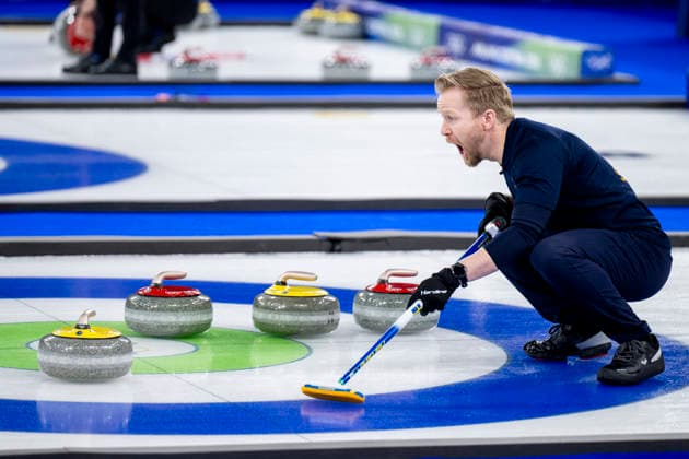 260216 Niklas Edin of Sweden competes in a men s round robin curling match between Sweden and Germany during day 10 of the 2026 Winter Olympics on February 16, 2026 in Cortina. Photo: Jon Olav Nesvold BILDBYRAN COP 217 JE0122 curling Olympic Games, Olympische Spiele, Olympia, OS olympics winter olympics os ol olympiska spel vinter-os olympiske leker milano cortina 2026 milan cortina 2026 milano cortina 2026 olympic games milano cortina 2026 winter olympic games milano cortina-os milano cortina-ol vinter-ol 10 bbeng *** 260216 Niklas Edin of Sweden competes in a men s round robin curling match between Sweden and Germany during day 10 of the 2026 Winter Olympics on February 16, 2026 in Cortina Photo Jon Olav Nesvold BILDBYRAN COP 217 JE0122 curling olympic games olympics winter olympics os ol olympiska spel vinter os olympiske leker milano cortina 2026 milan cortina 2026 milano cortina 2026 olympic games milano cortina 2026 winter olympic games milano cortina os milano cortina ol vinter ol 10 bbeng  Copyright: JONxOLAVxNESVOLD BB260216JE083