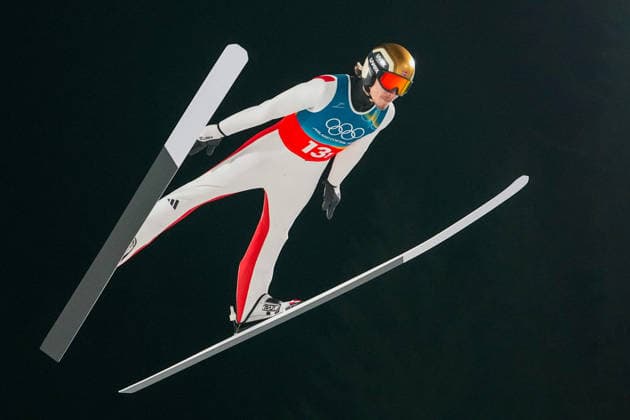 Winter Olympics in Milan Cortina 2026 Val di Fiemme, Italy 20260216. Johann Andre Forfang in the men s Super team jump large hill in the Predazzo Ski jumping, Skispringen, Ski, nordisch Stadium during the Winter Olympics in Milan Cortina 2026. Photo: Lise Aserud NTB Val di Fiemme Italy EDITORIAL USE ONLY. RESTRICTED USE FOR BETTING COMPANIES Ref:_SPOQz7LPcPtplM.jpg *** Winter Olympics in Milan Cortina 2026 Val di Fiemme, Italy 20260216 Johann Andre Forfang in the men s Super team jump large hill in the Predazzo Ski jumping Stadium during the Winter Olympics in Milan Cortina 2026 Photo Lise Aserud NTB Val di Fiemme Italy EDITORIAL USE ONLY RESTRICTED USE FOR BETTING COMPANIES  Copyright: xLisexAserudxx xNTBx
