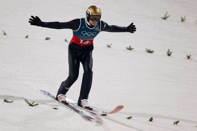 OLYMPICS - Winter Olympic Games, Olympische Spiele, Olympia, OS Milano Cortina 2026 PREDAZZO,ITALY,16.FEB.26 - OLYMPICS, Ski jumping, Skispringen, Ski, nordisch - Winter Olympic Games Milano Cortina 2026, large hill, Super Team, men. Image shows Andreas Wellinger (GER).  GEPAxpictures xOliverxLerch