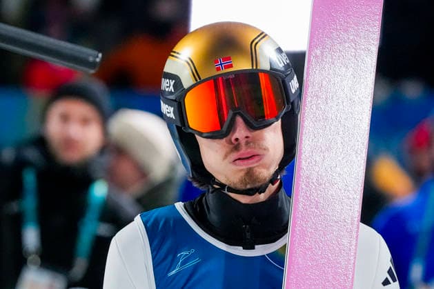 Winter Olympics in Milan Cortina 2026 Val di Fiemme, Italy 20260216. Johann Andre Forfang in the men s Super team jump large hill in the Predazzo Ski jumping, Skispringen, Ski, nordisch Stadium during the Winter Olympics in Milan Cortina 2026. Photo: Lise Aserud NTB Val di Fiemme Italy EDITORIAL USE ONLY. RESTRICTED USE FOR BETTING COMPANIES Ref:_SPOS2qSgsi71JE.jpg *** Winter Olympics in Milan Cortina 2026 Val di Fiemme, Italy 20260216 Johann Andre Forfang in the men s Super team jump large hill in the Predazzo Ski jumping Stadium during the Winter Olympics in Milan Cortina 2026 Photo Lise Aserud NTB Val di Fiemme Italy EDITORIAL USE ONLY RESTRICTED USE FOR BETTING COMPANIES  Copyright: xLisexAserudxx xNTBx