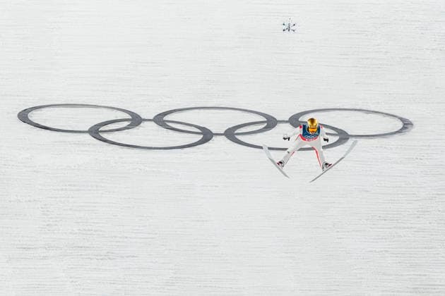 Winter Olympics in Milan Cortina 2026 Val di Fiemme, Italy 20260216. Johann Andre Forfang in the men s Super team jump large hill in the Predazzo Ski jumping, Skispringen, Ski, nordisch Stadium during the Winter Olympics in Milan Cortina 2026. Photo: Lise Aserud NTB Val di Fiemme Italy EDITORIAL USE ONLY. RESTRICTED USE FOR BETTING COMPANIES Ref:_SPOYsPwV63DIIM.jpg *** Winter Olympics in Milan Cortina 2026 Val di Fiemme, Italy 20260216 Johann Andre Forfang in the men s Super team jump large hill in the Predazzo Ski jumping Stadium during the Winter Olympics in Milan Cortina 2026 Photo Lise Aserud NTB Val di Fiemme Italy EDITORIAL USE ONLY RESTRICTED USE FOR BETTING COMPANIES  Copyright: xLisexAserudxx xNTBx