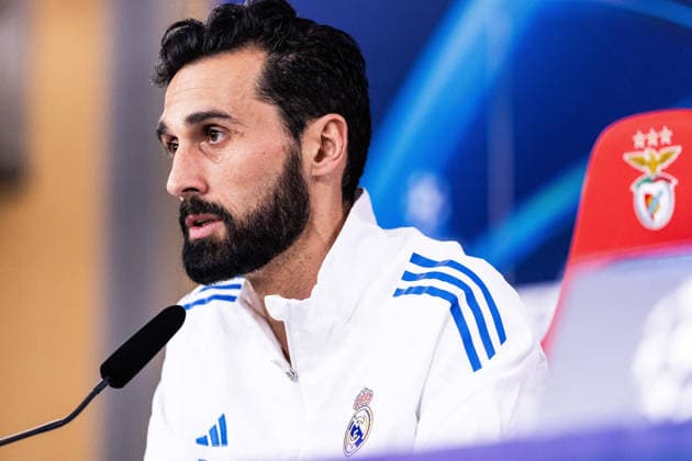 February 16, 2026, Lisbon, Lisbon, Portugal: Alvaro Arbeloa Head Coach of Real Madrid CF speaks to the media in press conference, PK, Pressekonferenz prior to the UEFA Champions League 2025 2026 game between SL Benfica and Real Madrid C.F. at Estadio da Luz on February 16, 2026 in Lisbon, Portugal. Soccer 2026: SL Benfica X Real Madrid CF  - ZUMAg283 20260216_zsp_g283_165 Copyright: xJoaoxGregoriox