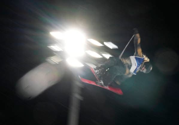 Anni Karava of Finland takes a practice jump during warmups for he Women s Freeski Big Air Final at the Milano Cortina 2026 Winter Olympic Games, Olympische Spiele, Olympia, OS in Livigno, Italy, on Monday, February 16, 2026.  OLY20260216811 BOBxSTRONG