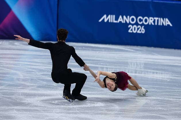 GIOCHI OLIMPICI - Olimpiadi Invernali Milano-Cortina 2026 - Figure skating, Eiskunstlauf - Pair Skating Ioulia Chtchetinina Michal Wozniak (POL) during the Olympic Winter games, Winterspiele,Spiele, Summer games Milano-Cortina 2026, Pair Skating on February 16, 2026 at Milano Ice Skating Arena in Milan, Italy Cortina D Ampezzo Italy  Copyright: xIPAxSport ABACAx