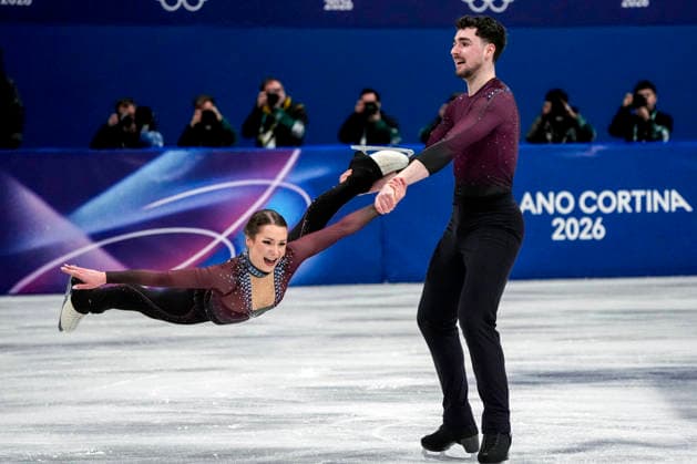 Annika Hocke and Robert Kunkel of Germany perform during the Pair Skating Free Skating Final at the Milano Figure skating, Eiskunstlauf Arena in Milan, Italy on Monday, February 16, 2026. Hocke and Kunkel scored a 126.59 making their total score 194.11.  OLY20260216932 RICHARDxELLIS