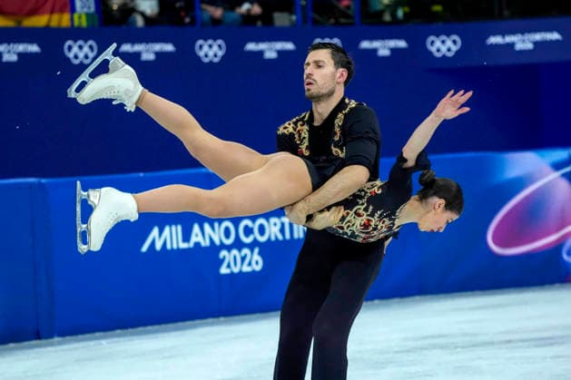 Rebecca Ghilardi and Filippo Ambrosini of Italy.during the Pair Skating Free Skating Final at the Milano Figure skating, Eiskunstlauf Arena in Milan, Italy on Monday, February 16, 2026. Ghilardi and Ambrosini scored a 122.78 making their total score 191.86.  OLY20260216933 RICHARDxELLIS