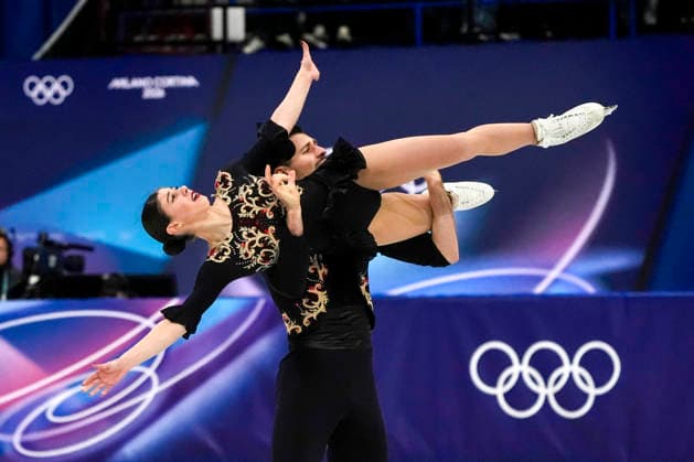 Rebecca Ghilardi and Filippo Ambrosini of Italy.during the Pair Skating Free Skating Final at the Milano Figure skating, Eiskunstlauf Arena in Milan, Italy on Monday, February 16, 2026. Ghilardi and Ambrosini scored a 122.78 making their total score 191.86.  OLY20260216939 RICHARDxELLIS