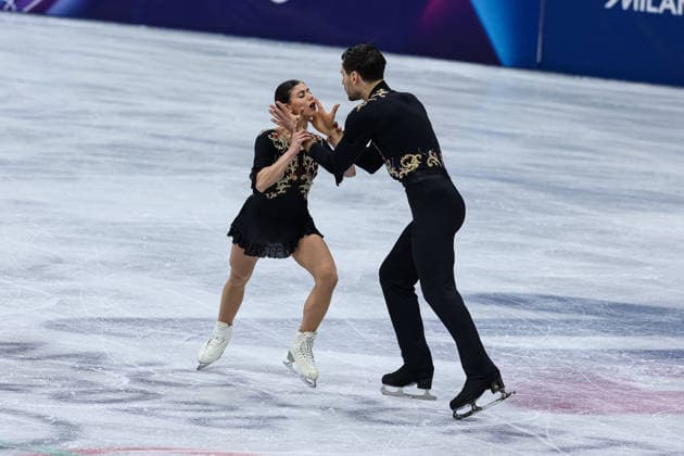 GIOCHI OLIMPICI - Olimpiadi Invernali Milano-Cortina 2026 - Figure skating, Eiskunstlauf - Pair Skating Rebecca Ghilardi Filippo Ambrosini (ITA) during the Olympic Winter games, Winterspiele,Spiele, Summer games Milano-Cortina 2026, Pair Skating on February 16, 2026 at Milano Ice Skating Arena in Milan, Italy Cortina D Ampezzo Italy  Copyright: xIPAxSport ABACAx