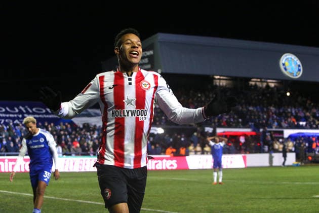 Kaye Furo of Brentford celebrates his sides opening goal Macclesfield v Brentford, Emirates FA Cup, Fourth Round, Football, Leasing.com Stadium, Macclesfield, UK - 16 Feb 2026Macclesfield Leasing.com Stadium United Kingdom EDITORIAL USE ONLY No use with unauthorised audio, video, data, fixture lists, club league logos or live services. Online in-match use limited to 120 images, no video emulation. No use in betting, games or single club league player publications.  Copyright: xPhilxOldham Shutterstockx 16660198bc