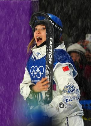 (260216) -- LIVIGNO, Feb. 16, 2026 -- Gu Ailing of China reacts during the freestyle skiing women s freeski big air final at the Milan-Cortina 2026 Olympic Winter games, Winterspiele,Spiele, Summer games in Livigno, Italy, Feb. 16, 2026. ) (MICO2026)ITALY-LIVIGNO-OLYMPIC WINTER GAMES-FREESTYLE SKIING-WOMEN S BIG AIR-FINAL HuxChao 