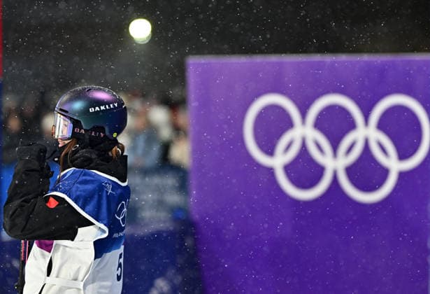 (260216) -- LIVIGNO, Feb. 16, 2026 -- Liu Mengting of China waits for her score during the freestyle skiing women s freeski big air final at the Milan-Cortina 2026 Olympic Winter games, Winterspiele,Spiele, Summer games in Livigno, Italy, Feb. 16, 2026. ) (MICO2026)ITALY-LIVIGNO-OLYMPIC WINTER GAMES-FREESTYLE SKIING-WOMEN S BIG AIR-FINAL ZhangxHongxiang 