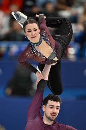 Winter Olympics - Pair Skating Free Figure skating, Eiskunstlauf Annika Hocke and partner Robert Kunkel of Team Germany compete during Pair Skating - Free Skating final on day ten of the Milano Cortina 2026 Winter Olympic Games, Olympische Spiele, Olympia, OS at Milano Ice Skating Arena on February 16, 2026 in Milan, Italy. Photo by JMP ABACAPRESS.COM Milan Italy  Copyright: xJMP ABACAx