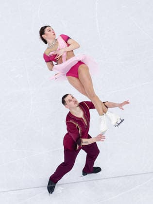 (260216) -- MILAN, Feb. 16, 2026 -- Karina Akopova (top) Nikita Rakhmanin of Armenia compete during the Figure skating, Eiskunstlauf pair skating free skating match at the Milan-Cortina 2026 Olympic Winter games, Winterspiele,Spiele, Summer games in Milan, Italy, Feb. 15, 2026. ) (MICO2026)ITALY-MILAN-OLYMPIC WINTER GAMES-FIGURE SKATING-PAIR SKATING-FREE SKATING ChenxYichen 