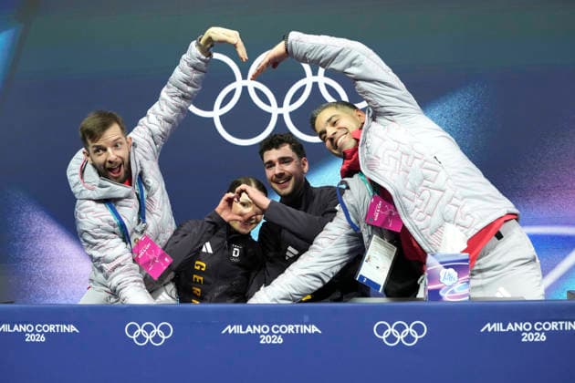 (260216) -- MILAN, Feb. 16, 2026 -- Annika Hocke (2nd L) Robert Kunkel (2nd R) of Germany wait for their score during the Figure skating, Eiskunstlauf pair skating free skating match at the Milan-Cortina 2026 Olympic Winter games, Winterspiele,Spiele, Summer games in Milan, Italy, Feb. 15, 2026. ) (MICO2026)ITALY-MILAN-OLYMPIC WINTER GAMES-FIGURE SKATING-PAIR SKATING-FREE SKATING XuexYuge 