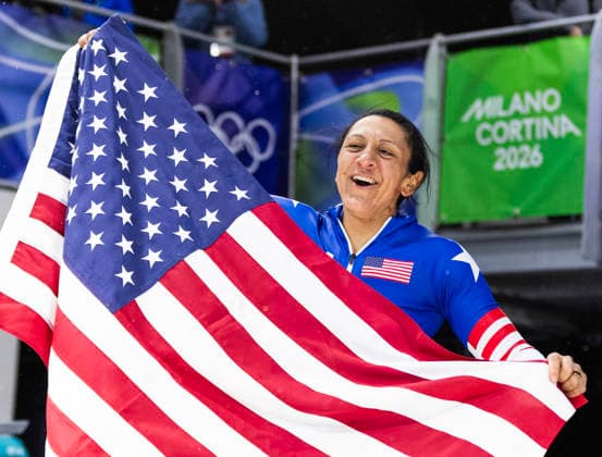 February 16, 2026, Cortina D ampezzo, Lombardy, Italy: Elana Meyers Taylor of the USA won gold in the Women s Monobob at the Cortina Sliding Centre for the Milano Cortina 2026 Winter Olympics. Cortina D ampezzo Italy - ZUMAsc5_ 20260216_oly_sc5_003 Copyright: xErichxSchlegelx