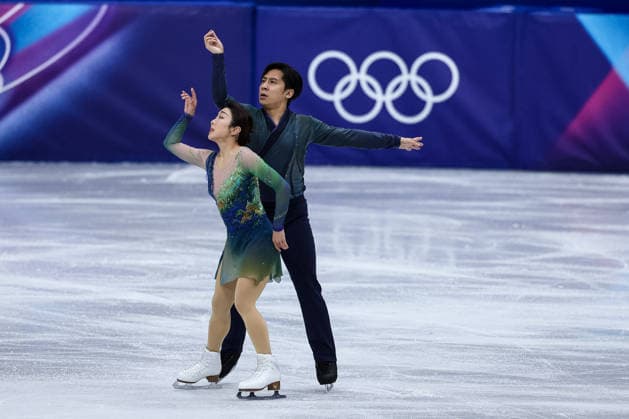 GIOCHI OLIMPICI - Olimpiadi Invernali Milano-Cortina 2026 - Figure skating, Eiskunstlauf - Pair Skating Wenjing Sui Cong Han (CHN) during the Olympic Winter games, Winterspiele,Spiele, Summer games Milano-Cortina 2026, Pair Skating on February 16, 2026 at Milano Ice Skating Arena in Milan, Italy Cortina D Ampezzo Italy  Copyright: xIPAxSport ABACAx