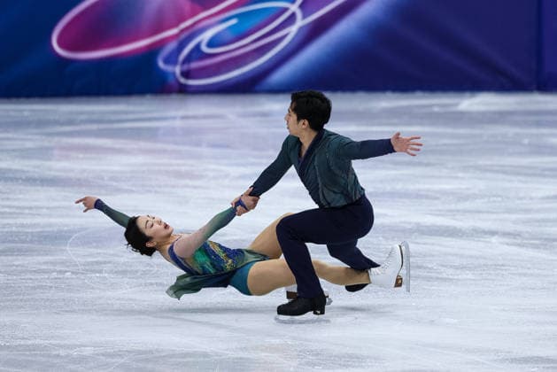 GIOCHI OLIMPICI - Olimpiadi Invernali Milano-Cortina 2026 - Figure skating, Eiskunstlauf - Pair Skating Wenjing Sui Cong Han (CHN) during the Olympic Winter games, Winterspiele,Spiele, Summer games Milano-Cortina 2026, Pair Skating on February 16, 2026 at Milano Ice Skating Arena in Milan, Italy Cortina D Ampezzo Italy  Copyright: xIPAxSport ABACAx
