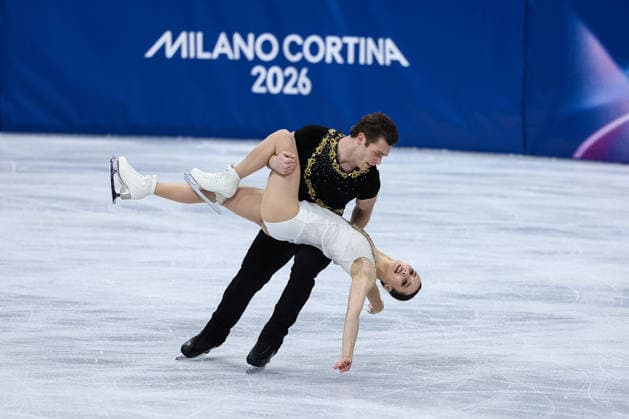 GIOCHI OLIMPICI - Olimpiadi Invernali Milano-Cortina 2026 - Figure skating, Eiskunstlauf - Pair Skating Lia Pereira Trennt Michaud (CAN) during the Olympic Winter games, Winterspiele,Spiele, Summer games Milano-Cortina 2026, Pair Skating on February 16, 2026 at Milano Ice Skating Arena in Milan, Italy Cortina D Ampezzo Italy  Copyright: xIPAxSport ABACAx