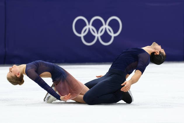 February 16, 2026, Milan, Lombardy, Italy: MINERVA FABIENNE HASE and NIKITA VOLODIN of Germany skate their Free Skating in the Pair Skating of the Figure skating, Eiskunstlauf at the Milano Cortina 2026 Winter Olympic Games, Olympische Spiele, Olympia, OS Milan Italy - ZUMAc179 20260216_oly_c179_234 Copyright: xMickaelxChavetx