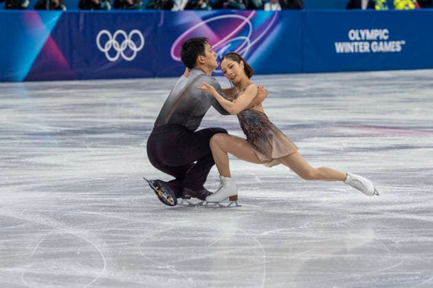February 16, 2026, Milan, Lombardy, Italy: Riku Miura (12-1) and Ryuichi Kihara (12-2) of Japan perform during the Figure skating, Eiskunstlauf Pair Skating Free Skating Finals at the Milano Ice Skating Arena during the 2026 Milano Cortina Winter Olympics in Milan, Italy. Miura and Kihara go on to win the gold medal. Olympics 2026: Milano Cortina: Figure Skating Pair Skating Free Skating Finals  - ZUMAa161 20260216_oly_a161_199 Copyright: xWalterxG.xArcex