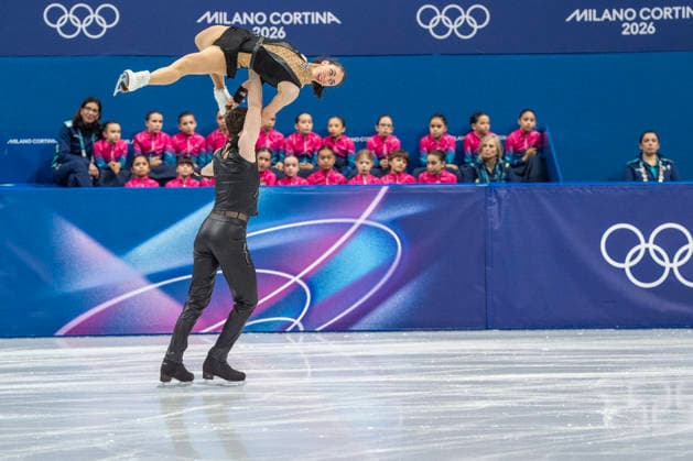 February 16, 2026, Milan, Lombardy, Italy: Camille Kovalev and Pavel Kovalev of France perform during the Figure skating, Eiskunstlauf Pair Skating Free Skating Finals at the Milano Ice Skating Arena during the 2026 Milano Cortina Winter Olympics in Milan, Italy. Olympics 2026: Milano Cortina: Figure Skating Pair Skating Free Skating Finals  - ZUMAa161 20260216_oly_a161_234 Copyright: xWalterxG.xArcex