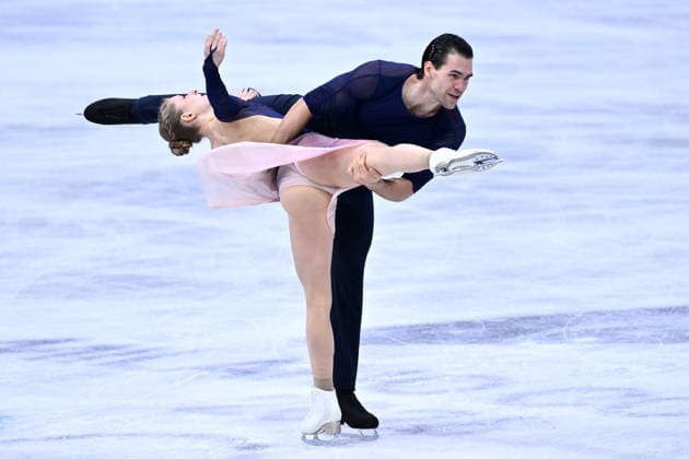 Rg Milano 16 02 2026 - Olimpiadi Milano Cortina 2026 Figure skating, Eiskunstlauf Pair Skating foto Image nella foto: Minerva Fabienne Hase-Nikita Volodin 