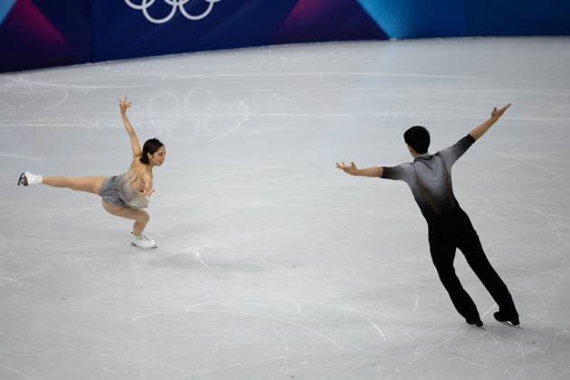 February 16, 2026, Milano, Lombardy, Italy: Riku Miura of Japan and Ryuichi Kihara of Japan perform in the Figure skating, Eiskunstlauf Pair Skating Free Skate during the 2026 Winter Olympics at the Milano Ice Skating Arena on Monday in Milano. Riku Miura and Ryuichi Kihara are the first Japanese to win pairs. Olympics 2026: Milano Cortina: Figure Skating Pairs  - ZUMAj89_ 20260216_oly_j89_057 Copyright: xPaulxKitagakixJr.x