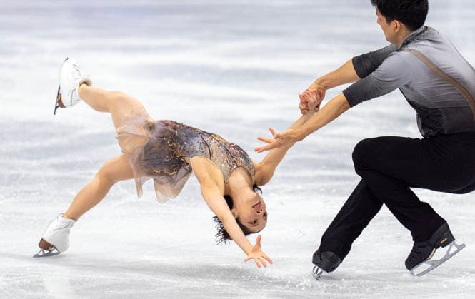 February 17, 2026, Milan, Lombardy, Italy: JapanÃ¢â‚¬â ¢s Riku Miura and Ryuichi Kihara bring the Gold Medal home as they compete in pairs Figure skating, Eiskunstlauf medal round at this Milano Cortina 2026 Olympics. Milan Italy - ZUMAa35_ 20260217_oly_a35_008 Copyright: xDanielxA.xAndersonx