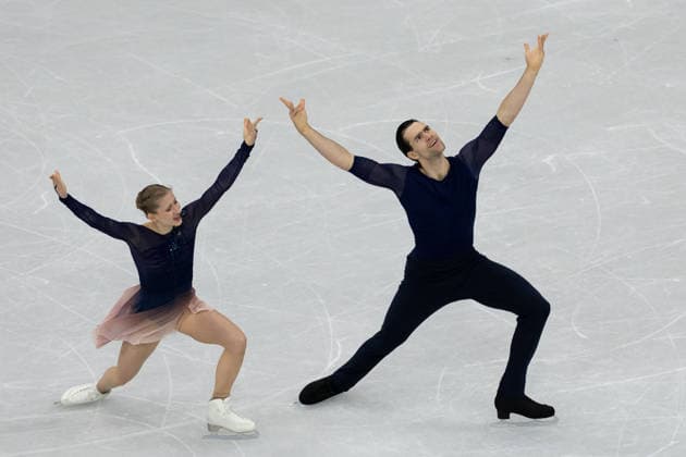 February 16, 2026, Milano, Lombardy, Italy: Minerva Fabienne Hase of Germany and Nikita Volodin of Germany perform in the Figure skating, Eiskunstlauf Pair Skating Free Skate during the 2026 Winter Olympics at the Milano Ice Skating Arena on Monday in Milano. Minerva Fabienne Hase and Nikita Volodin won the bronze medal. Milano Italy - ZUMAj89_ 20260216_oly_j89_091 Copyright: xPaulxKitagakixJr.x