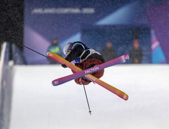 February 16, 2026, Livigno, Lombardy, Italy: February 16, 2026: Team Canada s NAOMI URNESS performs in the Women s Freeski Big Air at Livigno Snow Park during the Milano Cortino 2026 Winter Olympics. Olympics 2026: Milano Cortina: - February 16, 2026  - ZUMAh234 20260216_oly_h234_009 Copyright: xMarkxEdwardxHarrisx