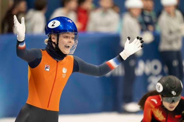 16th February 2026; Milan, Italy, 2026 Winter Olympic Games, Olympische Spiele, Olympia, OS Day Eleven; Women s 1000m Short Track: Xandra Velzeboer of Team Netherlands celebrates her gold medal victory  BestxImages Content restricted for UK based newspaper
