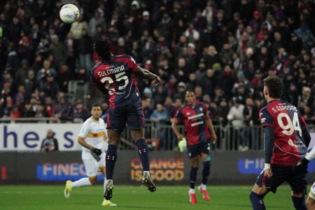 Cagliari Calcio v US Lecce - Serie A Ibrahim Sulemana ( 25 Cagliari Calcio) plays during the Serie A TIM match between Cagliari Calcio and US Lecce in Italy on February 15, 2026. Cagliari Italy  Copyright: xAlessandroxToccox originalFilename:alessandro-cagliari260216_npfQY.jpg