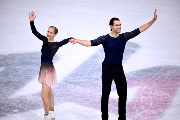 HASE Minerva Fabienne und VOLODIN Nikita Paarlaufen Team GER 3.Platz Eiskunstlaufen Finale Paarlaufen Kuer Olympics - Olympische Winterspiele 2026 Mailand - Cortina 06 - 22 Februar 2026 in Italien am 16.02. 2026 in Mailand *** HASE Minerva Fabienne and VOLODIN Nikita Pair Skating Team GER 3rd place Figure Skating Final Pair Skating Kuer Olympics Olympic Winter Games 2026 Milan Cortina 06 22 February 2026 in Italy on 16 02 2026 in Milan Copyright: xx