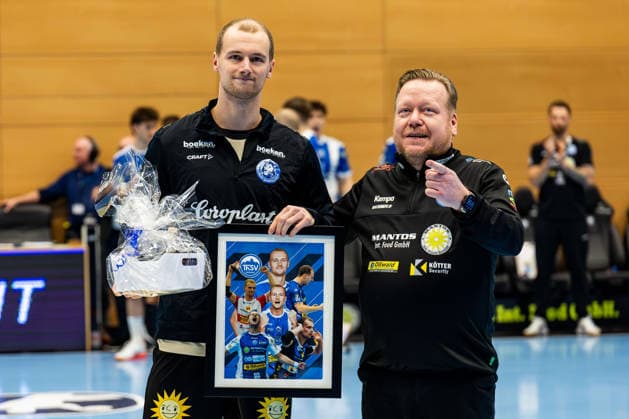 16 02 206, GER, Handball, Men, Season 25 26, Daikin 1 Bl, 21 Matchday, ThSV Eisenach Bergischer HC Fynn Hangstein Bergischer HC is officially bid farewell from ThSV Eisenach by Rene Witte Managing Director Manager ThSV Eisenach 99817 Eisenach Werner Assmann Halle Am Sportp Thueringen Germany