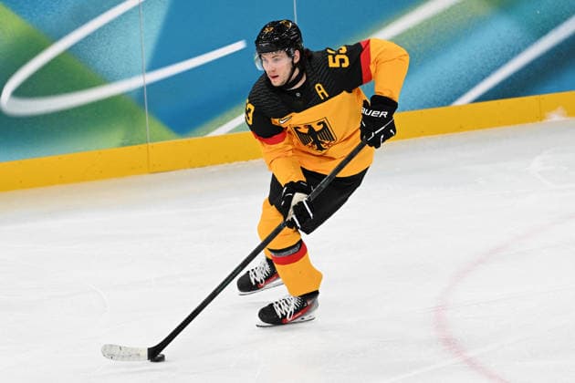 Winter Olympics - Ice hockey, Eishockey - Men - France v Germany Moritz Seider (53) of Team Germany during the men s qualification play-off ice hockey match between Germany and France at the Milano Santagiulia Ice Hockey Arena during the Milano Cortina 2026 Winter Olympic Games, Olympische Spiele, Olympia, OS in Milan, on February 17, 2026. Photo by JMP ABACAPRESS.COM Milan Italy  Copyright: xJMP ABACAx
