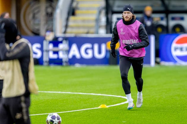 Bodo Glimt trains at Aspmyra Oslo 20260217 Bodo Glimts Kasper Hogh during training with Bodo Glimt at Aspmyra before the Champions League football match against Inter Photo Thomas Andersen NTB Oslo Norway EDITORIAL USE ONLY RESTRICTED USE FOR BETTING COMPANIES  Copyright: xThomasxAndersenx xNTBx