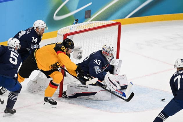 Winter Olympics - Ice hockey, Eishockey - Men - France v Germany 33 , Leon Draisaitl (29) of Team Germany, Stephane da Costa (14) of Team France, Enzo Guebey (5) of Team France during the men s qualification play-off ice hockey match between Germany and France at the Milano Santagiulia Ice Hockey Arena during the Milano Cortina 2026 Winter Olympic Games, Olympische Spiele, Olympia, OS in Milan, on February 17, 2026. Photo by JMP ABACAPRESS.COM Milan Italy  Copyright: xJMP ABACAx