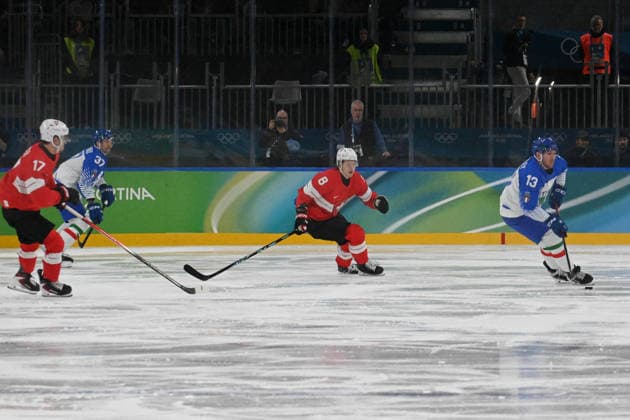 GIOCHI OLIMPICI - Olimpiadi Invernali Milano-Cortina 2026 - Ice hockey, Eishockey Ice hockey Suisse vs Italy playoff during Ice Hockey, Olympic Winter games, Winterspiele,Spiele, Summer games Milano-Cortina 2026 in Milano, Italy, February 17 2026 Cortina D Ampezzo Italy  Copyright: xIPAxSport ABACAx
