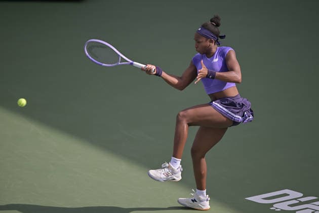 2026 Dubai Duty Free Tennis Championship DUBAI, UNITED ARAB EMIRATES - FEBRUARY 17: Coco Gauff of United States in action against Anna Kalinskaya (not seen) of Russia during the women s singles match last 32 round of the Dubai Duty Free Tennis Championships at Dubai Duty Free Tennis Stadium in Dubai, United Arab Emirates, on February 17, 2026. Waleed Zein Anadolu Dubai United Arab Emirates. Editorial use only. Please get in touch for any other usage.  Copyright: x2026xAnadoluxWaleedxZeinx