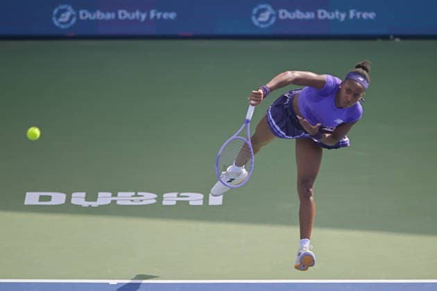 2026 Dubai Duty Free Tennis Championship DUBAI, UNITED ARAB EMIRATES - FEBRUARY 17: Coco Gauff of United States in action against Anna Kalinskaya (not seen) of Russia during the women s singles match last 32 round of the Dubai Duty Free Tennis Championships at Dubai Duty Free Tennis Stadium in Dubai, United Arab Emirates, on February 17, 2026. Waleed Zein Anadolu Dubai United Arab Emirates. Editorial use only. Please get in touch for any other usage.  Copyright: x2026xAnadoluxWaleedxZeinx