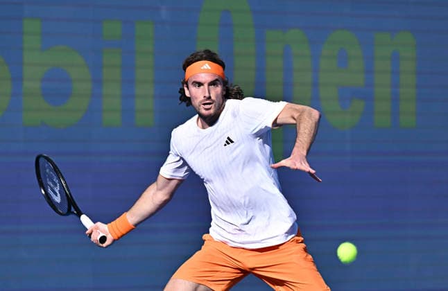 ATP, Tennis Herren QATAR EXXONMOBIL OPEN-ROUND OF 32 Stefanos Tsitsipas of Greece competes against Moez Echargui of Tunisia in the Round of 32 at the ATP men s Qatar ExxonMobil Open 2026 tennis tournament at the Khalifa International Tennis Complex in Doha, Qatar, on February 17, 2026. DOHA Qatar Copyright: xNOUSHADx
