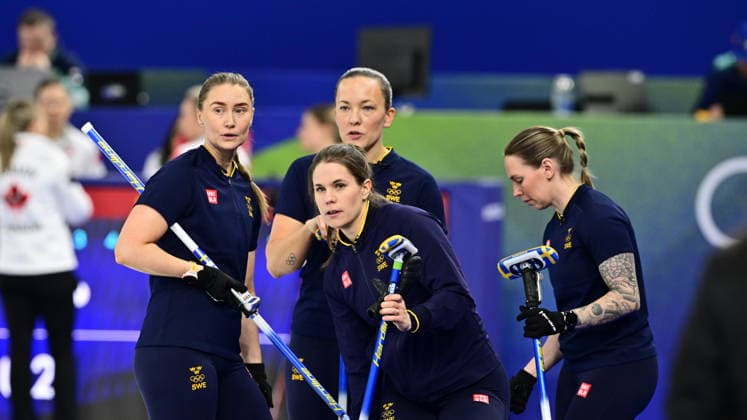 CORTINA, ITALY 20260217 Sara McManus, Anna Hasselborg, Agnes Knochenhauer and Sofia Scharback of team Hasselborg during the women s group stage match, round 9, between Sweden and Canada in the Olympic curling in Cortina. *** The image is included in the SPORTS PACKAGE. For others PAYMENT IMAGE *** CORTINA ITALY x10030x *** CORTINA, ITALY 20260217 Sara McManus, Anna Hasselborg, Agnes Knochenhauer and Sofia Scharback of team Hasselborg during the women s group stage match, round 9, between Sweden and Canada in the Olympic curling in Cortina The image is included in the SPORTS PACKAGE For others PAYMENT IMAGE CORTINA ITALY x10030x  Copyright: xJonasxEkströmer TTx 2026 OLYMPICS WOMEN S CURLING SWEDEN-CANADA