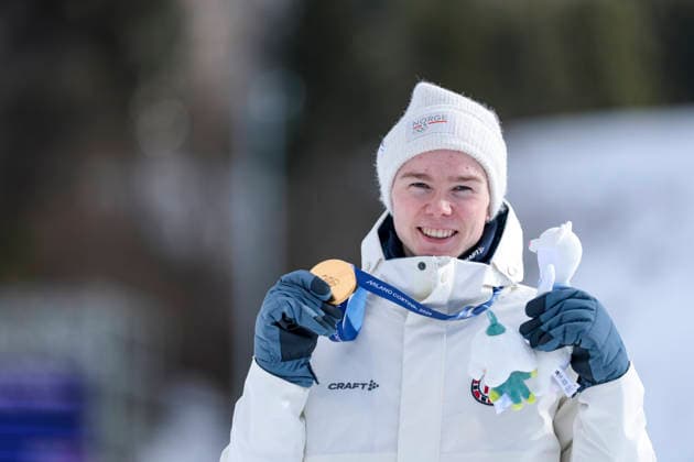 OLYMPICS - Winter Olympic Games, Olympische Spiele, Olympia, OS Milano Cortina 2026 TESERO,ITALY,17.FEB.26 - OLYMPICS, NORDIC SKIING, NORDIC COMBINED, CROSS COUNTRY - Winter Olympic Games Milano Cortina 2026, 10km Gundersen, medal ceremony. Image shows the rejoicing of Jens Luraas Oftebro (NOR).  GEPAxpictures xMatthiasxTrinkl